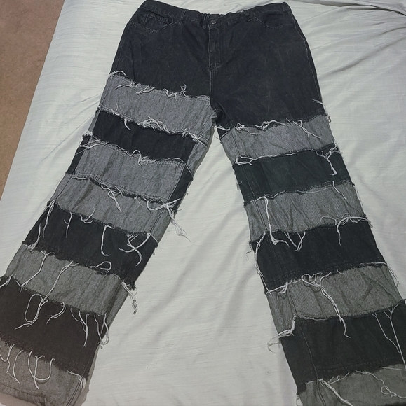 Jeans - Picture 1 of 1